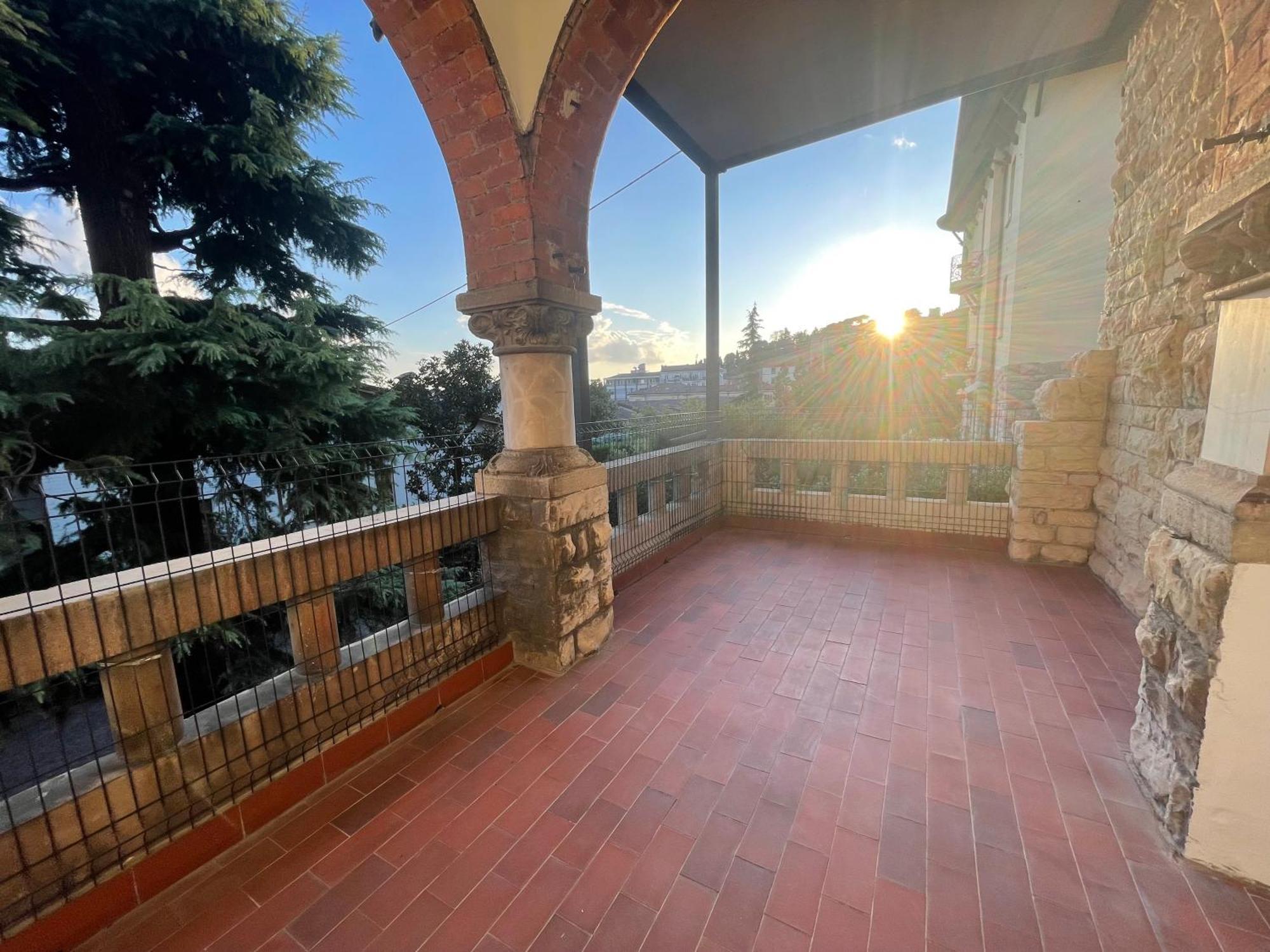 Bg Central Royal Suite Con Parcheggio - Vista Citta Alta Μπέργκαμο Εξωτερικό φωτογραφία
