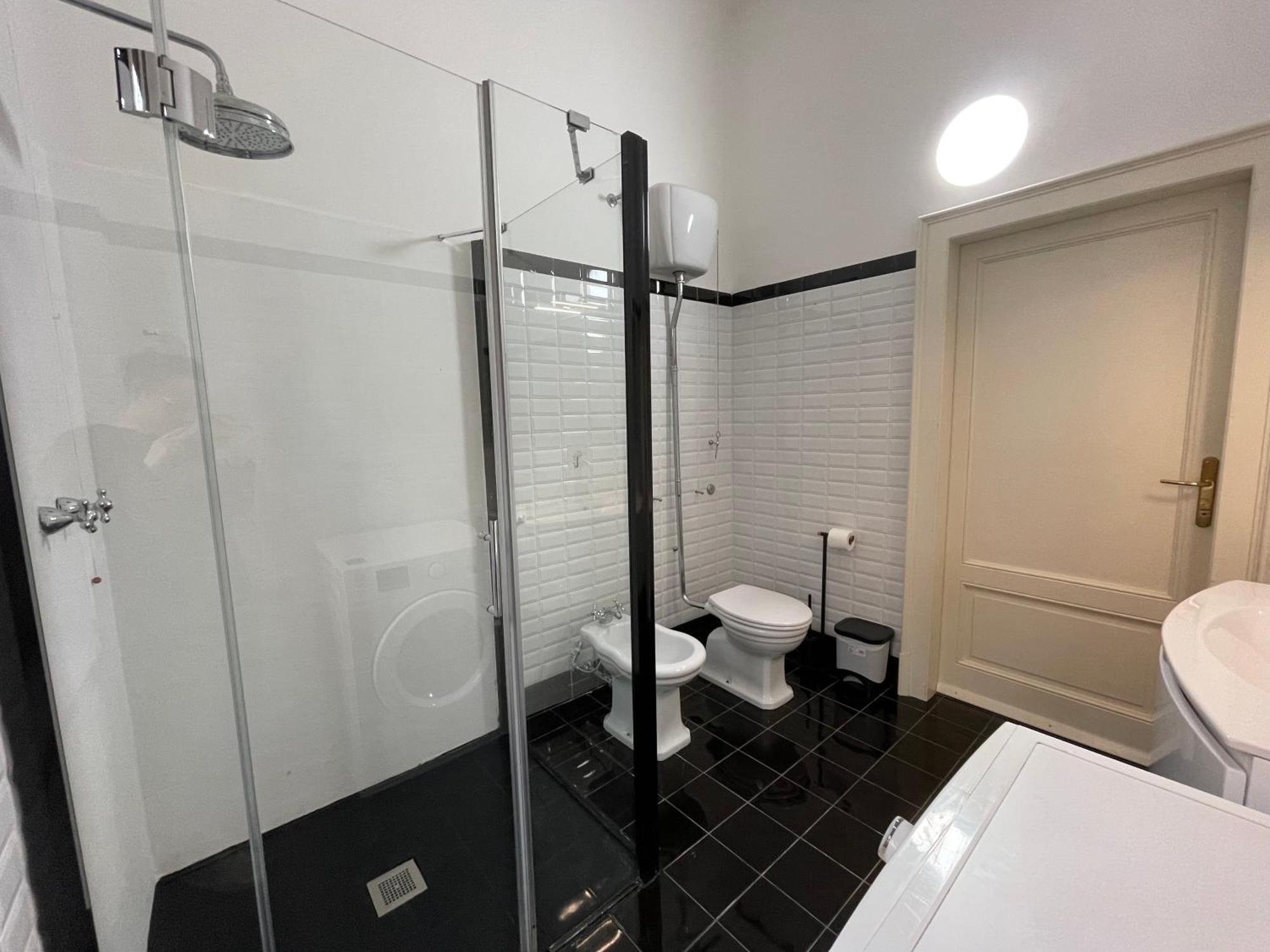 Bg Central Royal Suite Con Parcheggio - Vista Citta Alta Μπέργκαμο Εξωτερικό φωτογραφία