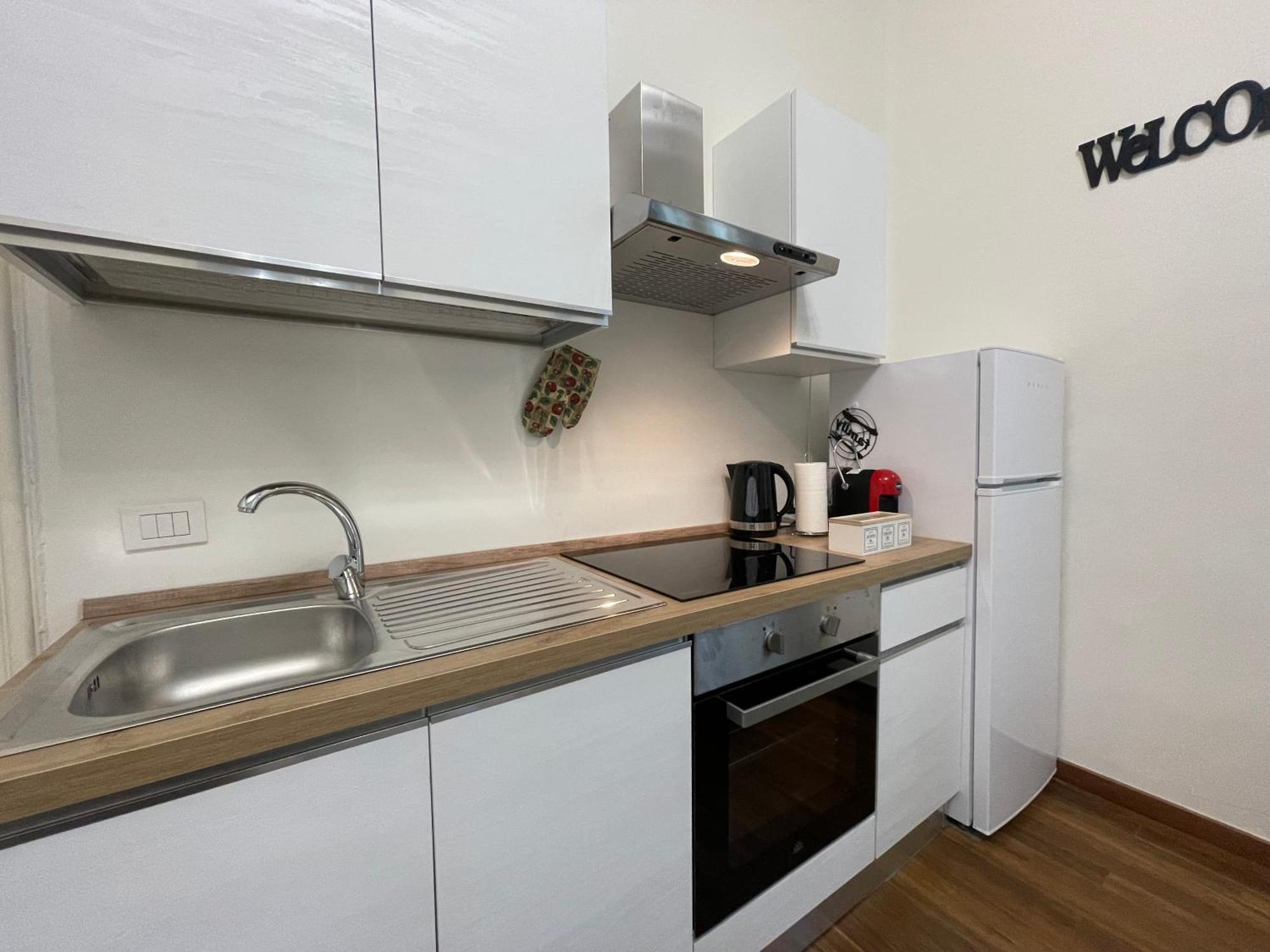 Bg Central Royal Suite Con Parcheggio - Vista Citta Alta Μπέργκαμο Εξωτερικό φωτογραφία